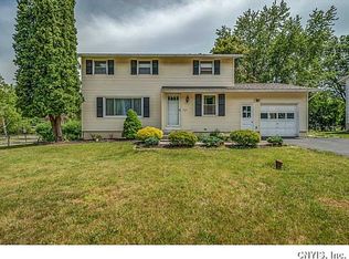 228 Slawson Dr, Camillus, NY 13031