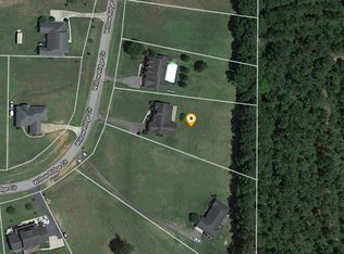 141 Willow Ridge Cir, Thomasville, GA 31757
