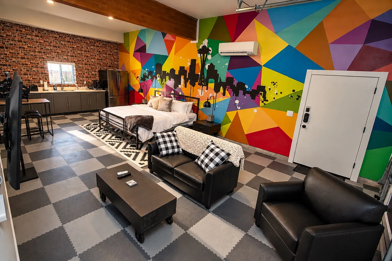 Studio, 450 sqft, $2,500 — Photo 1