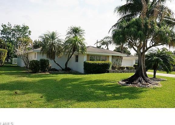2nd image of 1357 Oaklawn Ct