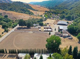 24977 Palomares Rd, Castro Valley, CA 94552