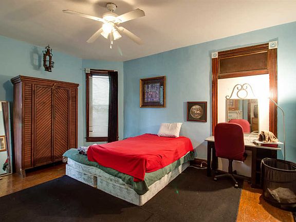 4th image of 311 Hancock St