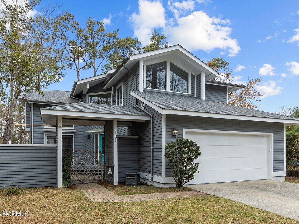 1st image of 101 Fairway Drive E