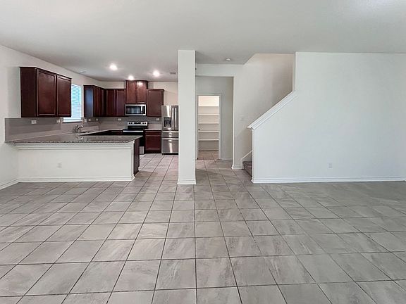 4th image of 4660 Via Sonoma Trl