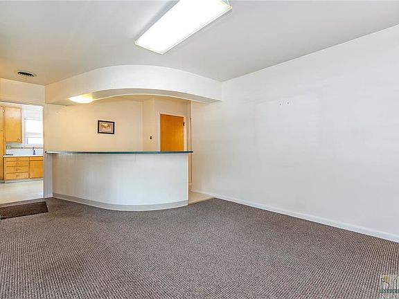 3rd image of 2716 7th Ave N