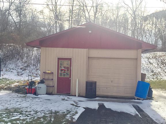 3rd image of 167 Parana Dr