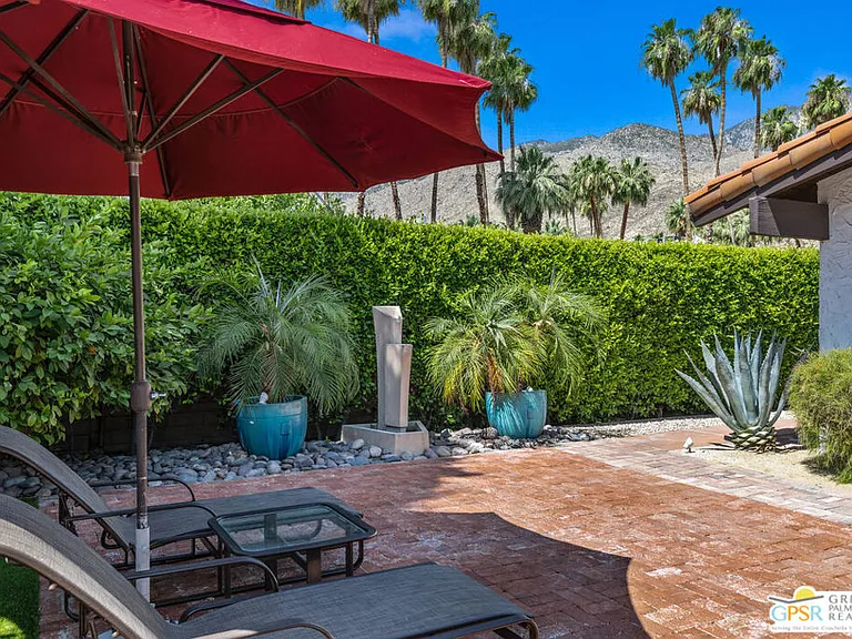 1347 Primavera Dr — Photo 47