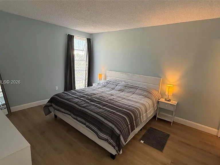 3716 NE 168th St #303 — Photo 15