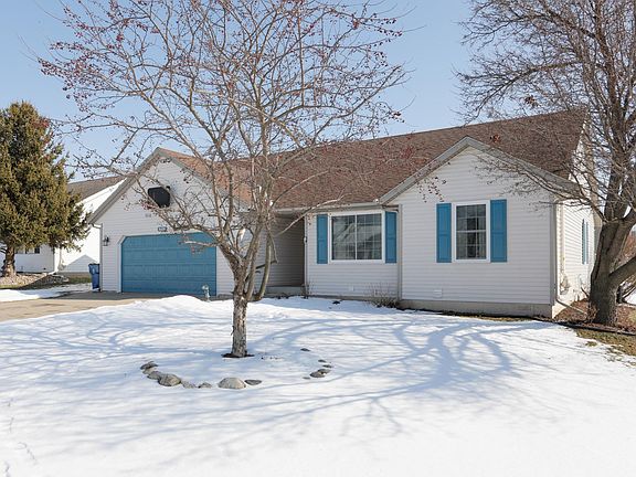 4608 Yellow Pine Lane-103