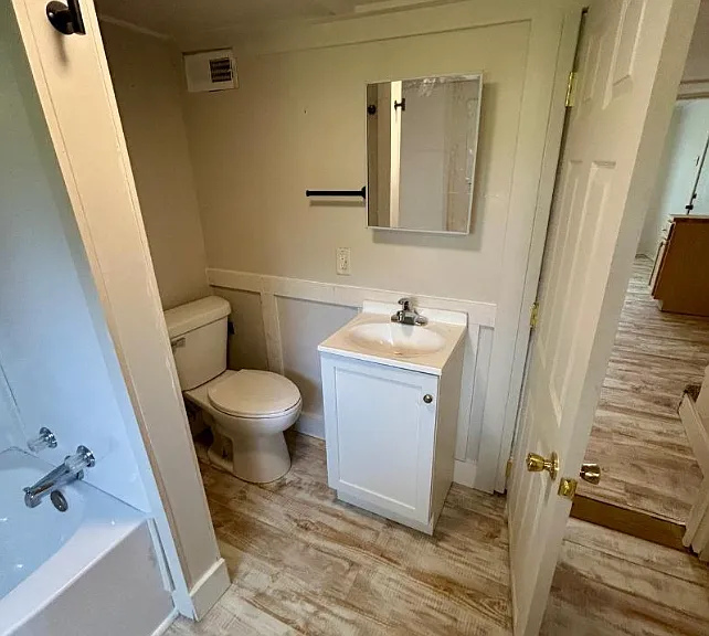 525 1/2 Mill St #525 — Photo 5
