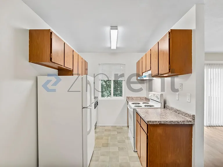 1185 Meadow Ln #109 — Photo 7