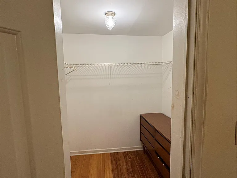 604 Main Ave NW — Photo 6