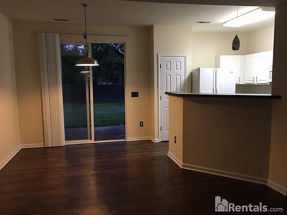 2nd image of 104 Raven Hill Way