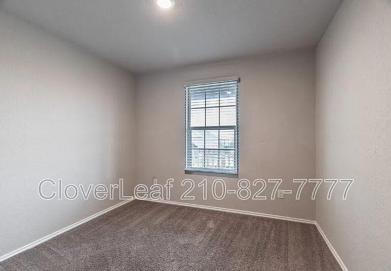 2815 Rosefinch — Photo 21