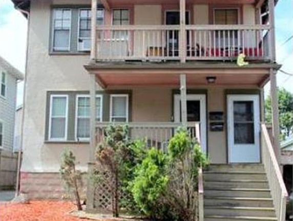 3rd image of 34 Chetwynd Rd #1