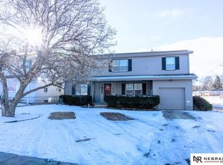 4943 Ruggles St, Omaha, NE 68104