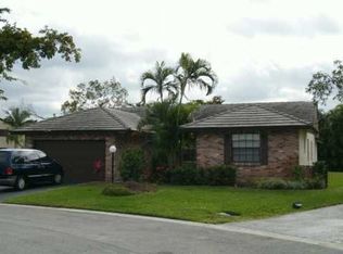 10930 Cypress Run Cir, Coral Springs, FL 33071