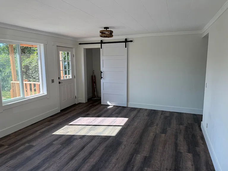 20756 Prairie Rd — Photo 9