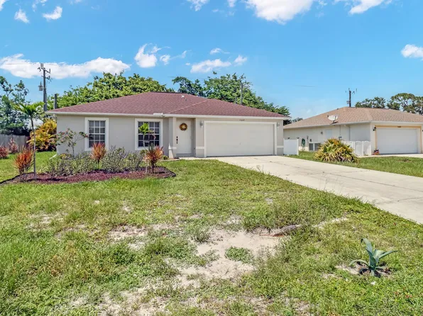11649 Forest Mere Dr, Bonita Springs, FL 34135