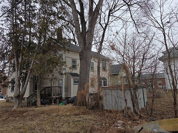 2nd image of 107 E Rapp St