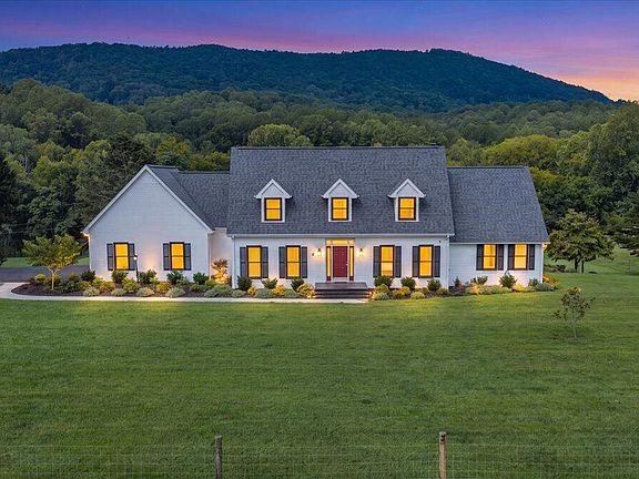 2nd image of 1503 Laymantown Rd
