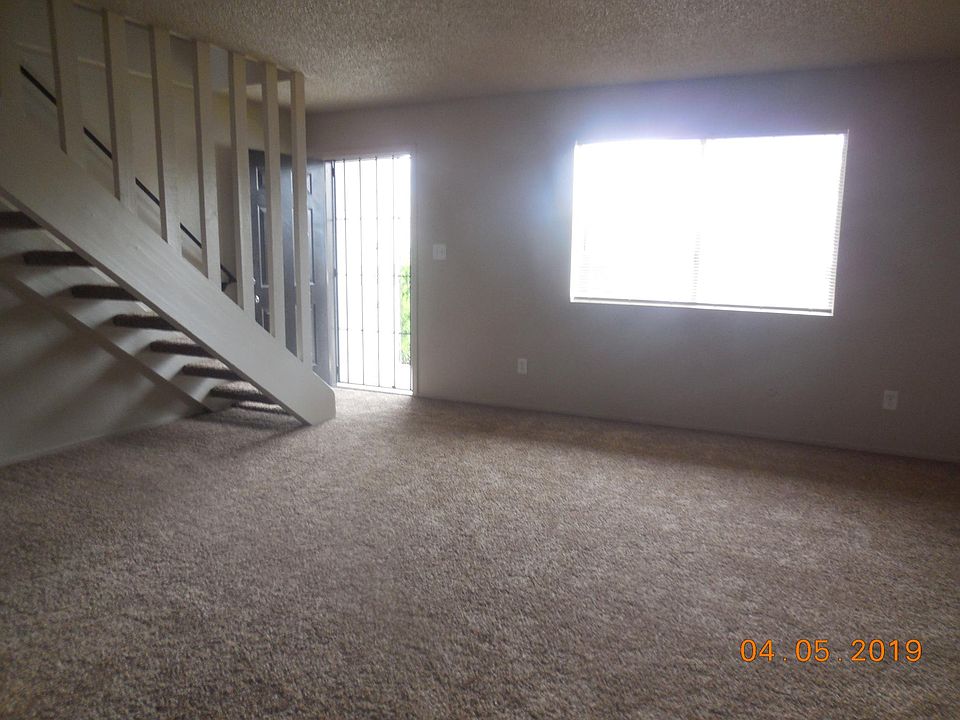 2nd image of 3019 Stine Rd APT I