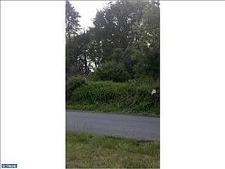 2nd image of 1026 Wilmington Pike