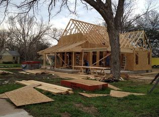 707 Saint Francis St, Gonzales, TX 78629