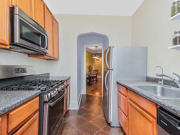 4th image of 3875 Waldo Ave APT 8K