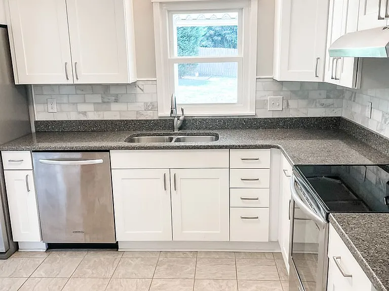 229 Elkmont Rd — Photo 1