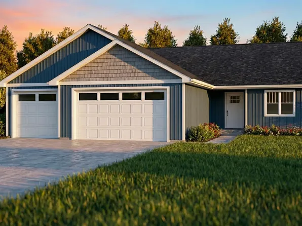 211 Sunset Dr, Negaunee, MI 49866