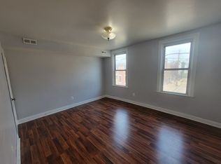 608 Tasker St #2, Philadelphia, PA 19148