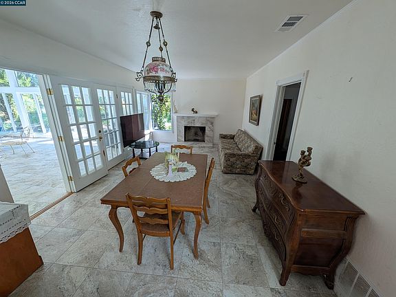 4th image of 5235 La Corte Bonita