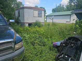 120 S Crist Ave, Worthington, IN 47471