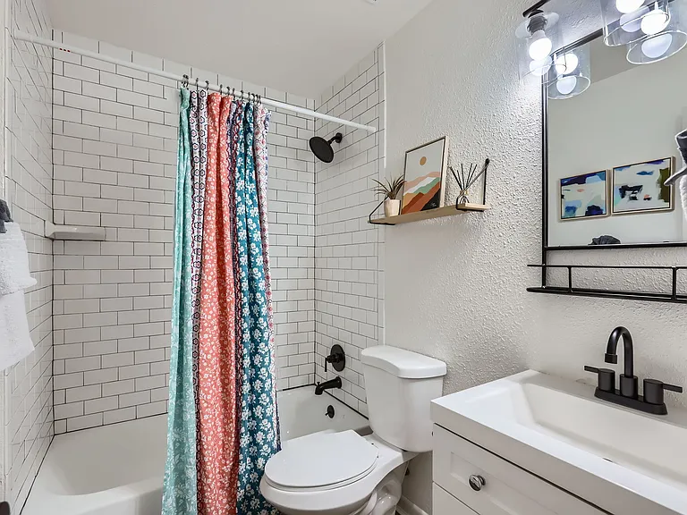 3416 Butternut Dr — Photo 5