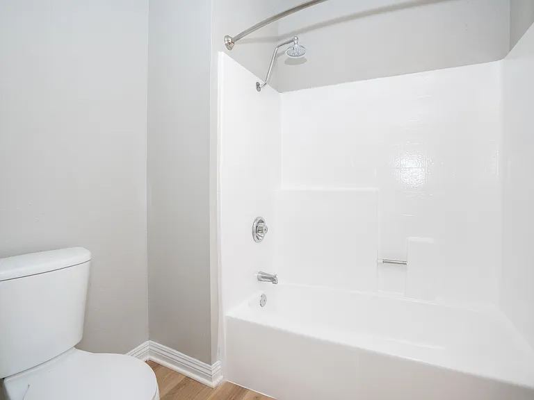 Mansfield Terrace Apartments — Photo 23