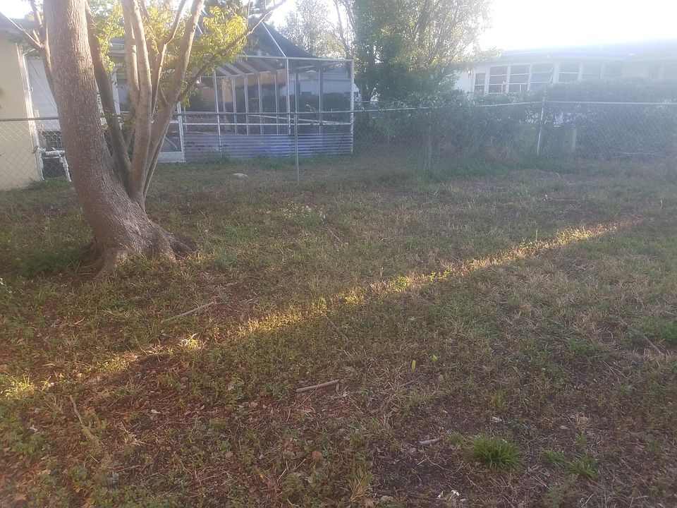2nd image of 8825 Cochise Ln