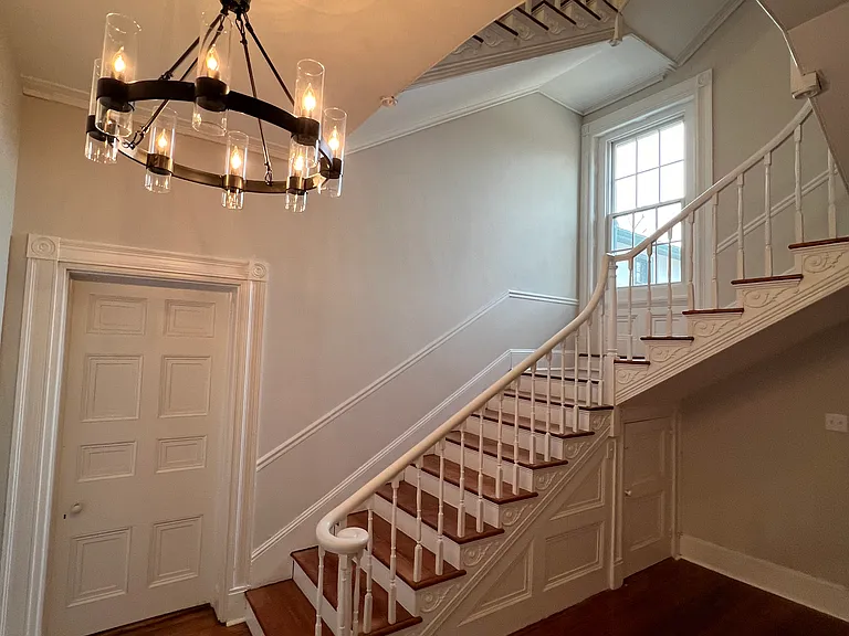 151 W Maple Ave #5 — Photo 6