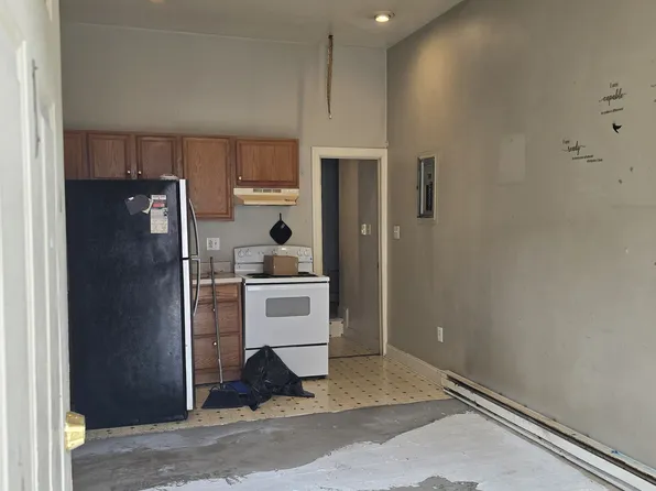 138 S 3rd St APT 2, Columbia, PA 17512