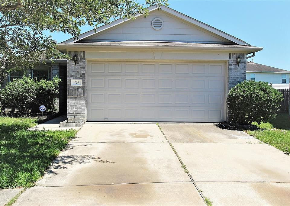 1st image of 4754 Chisholm Hollow Ct