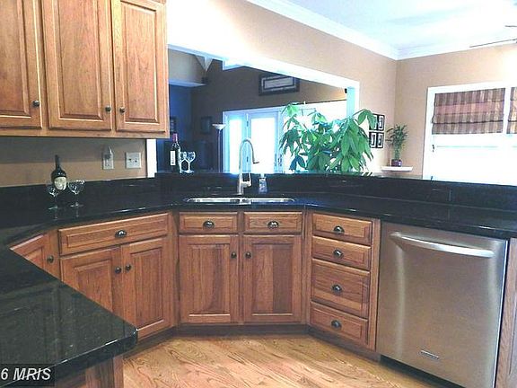 3rd image of 11382 Weatherstone Dr