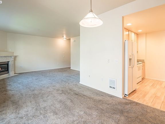 5th image of 10800 SE 17th Cir APT 88G
