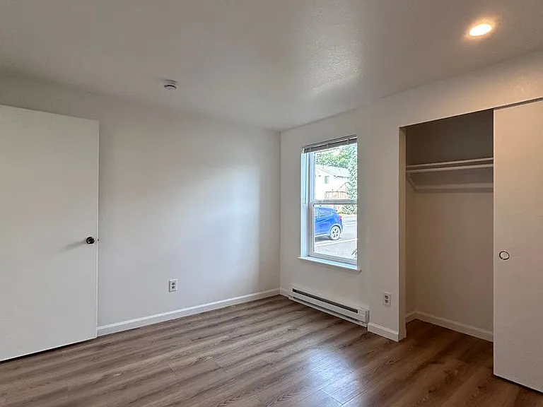 1730 Texas St #1 — Photo 19