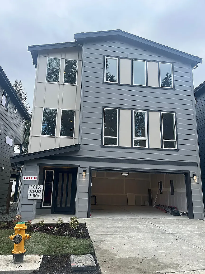 4 bed, 3.5 bath, 2664 sqft, $4,250 — Photo 1