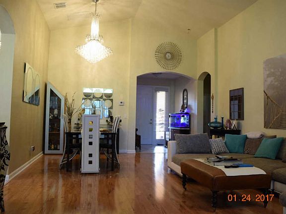 3rd image of 154 NW Pleasant Grove Way