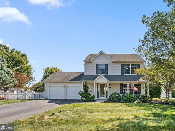 38 Laura Dr, Barto, PA 19504