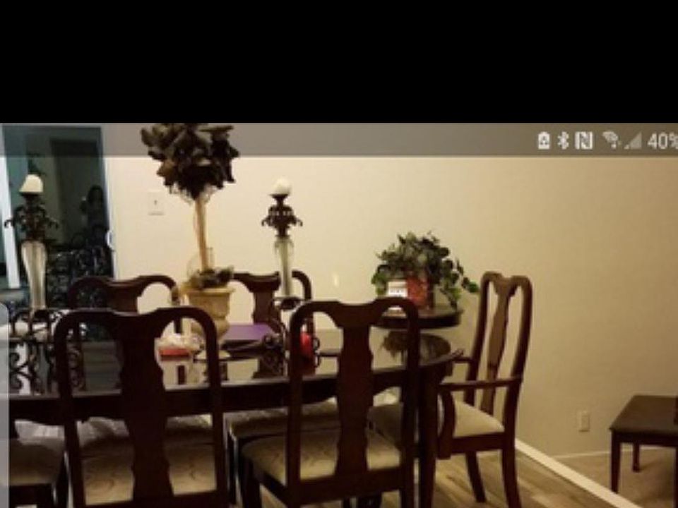 1st image of 427 S Westridge Cir