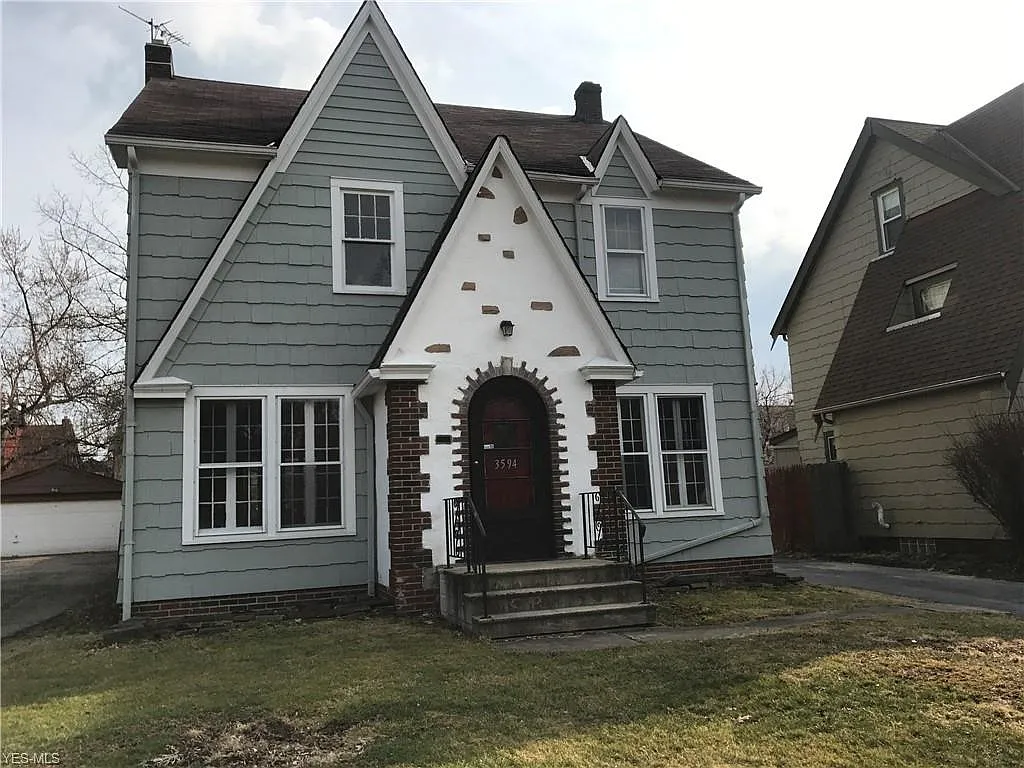 3594 Washington Blvd photo 1