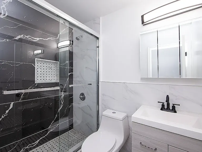 228 E 51st St #3 — Photo 15