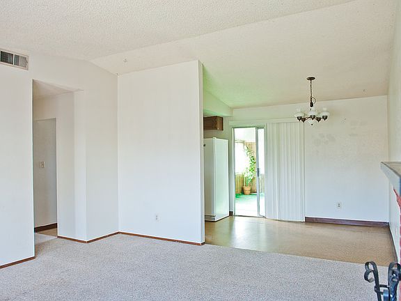 4th image of 7508 Tamoshanter Way